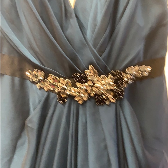 Gown - Picture 2 of 5